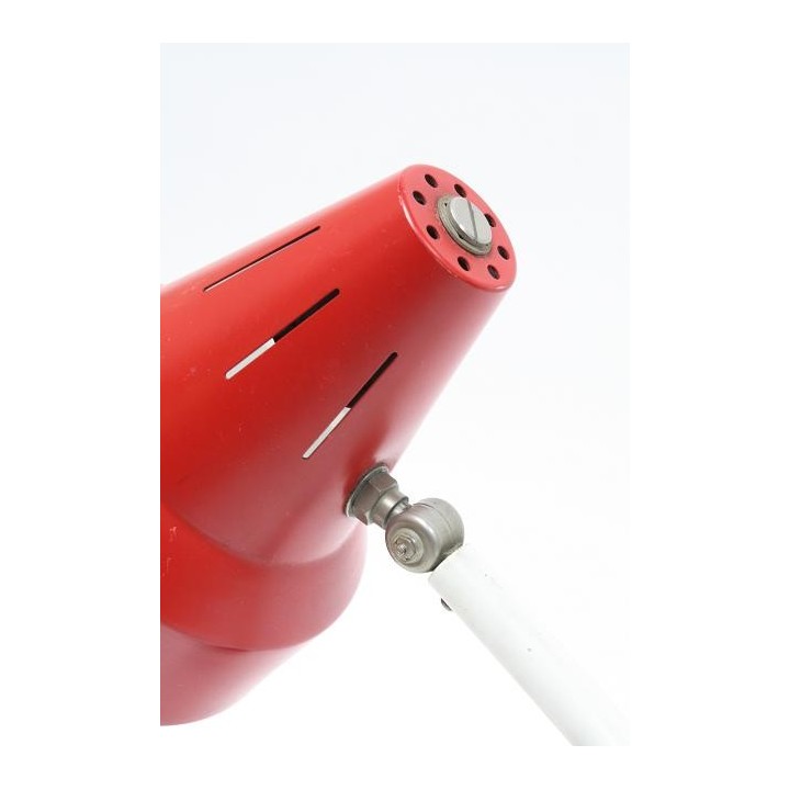 Hala Zeist with red shade - Retro Studio