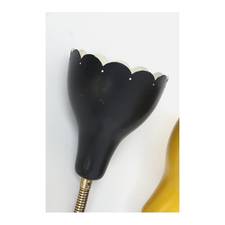 Wandlamp met 3 gekleurde kapjes 1950's - Retro Studio