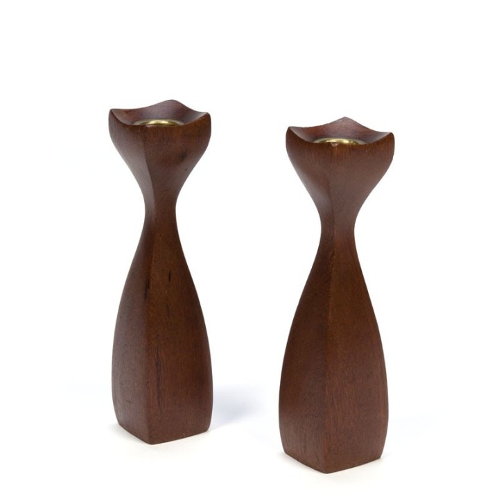 Deense vintage set van 2 teakhouten kandelaars