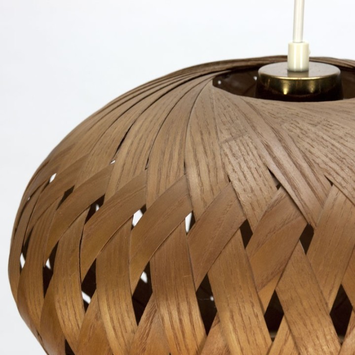 Vintage wicker hanging lamp