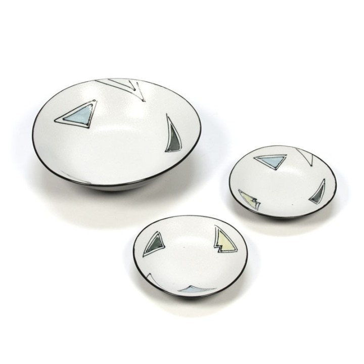 Vintage set van 3 aardewerken schaaltjes