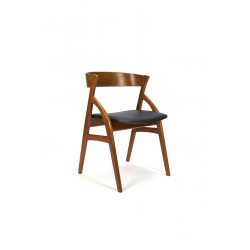 Deense vintage set van 4 Dyrlund stoelen