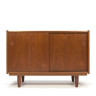 Vintage Deens klein dressoir in teakhout