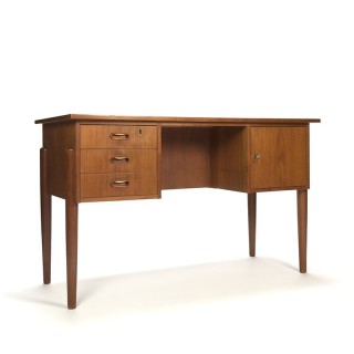 Deens vintage teakhouten bureau