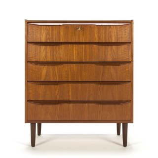 Vintage Danish teak dresser with 5 drawers