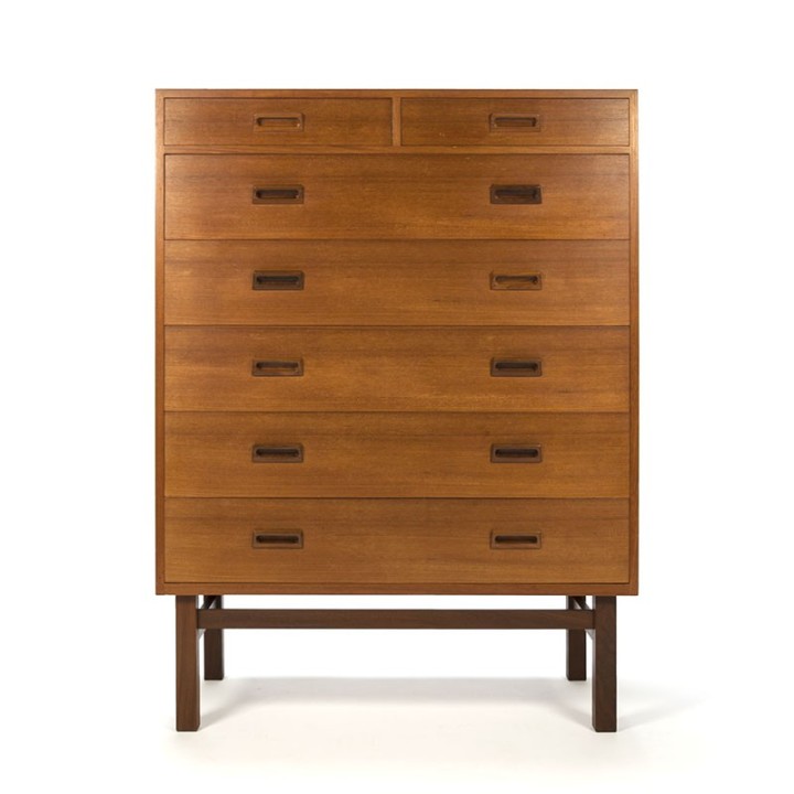 Large vintage Danish chest of drawers made by Vitre