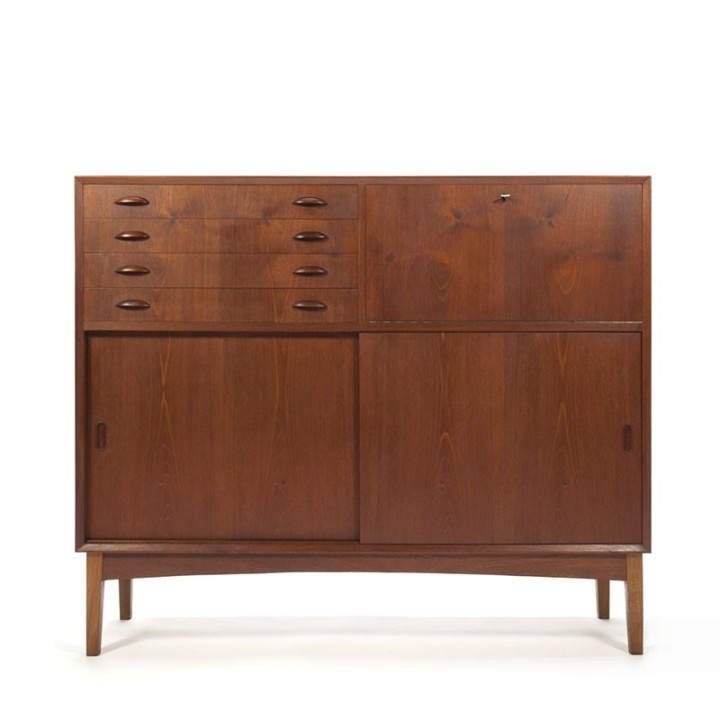 Teakhouten Deens vintage half hoog dressoir