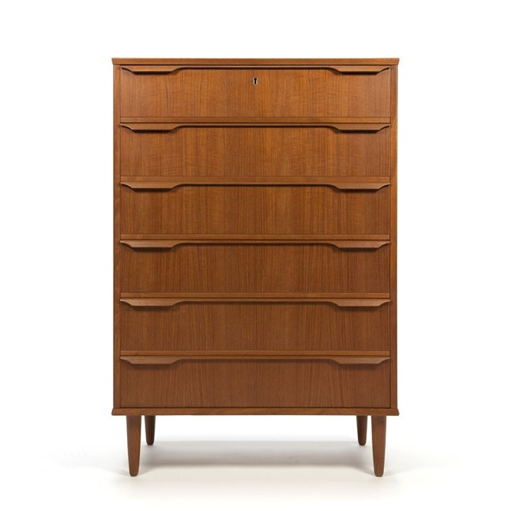Groot model Deense vintage teakhouten ladekast