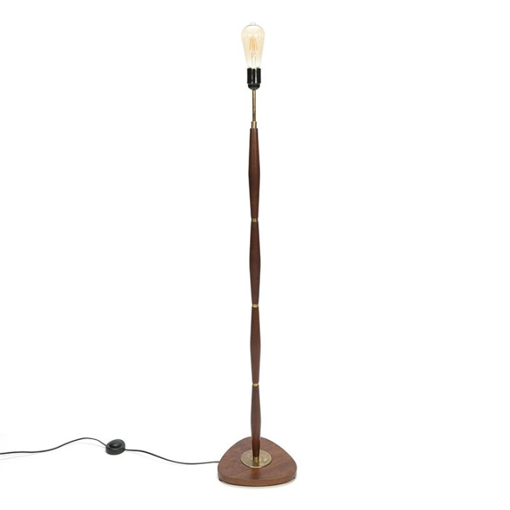 Staande Deense vintage teakhouten lamp