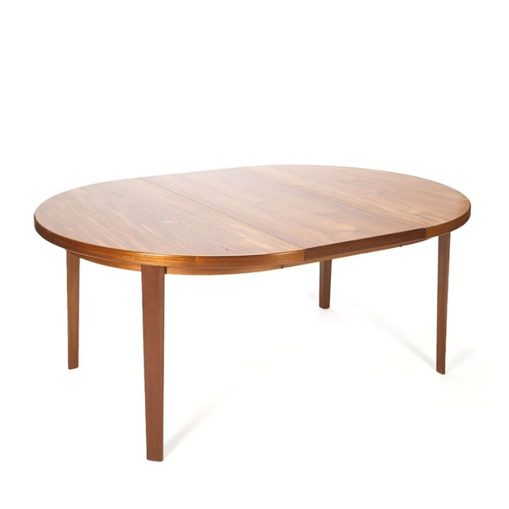 Round teak extendable vintage Danish dining table