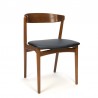 Deense vintage stoel met gebogen teakhouten rugleuning