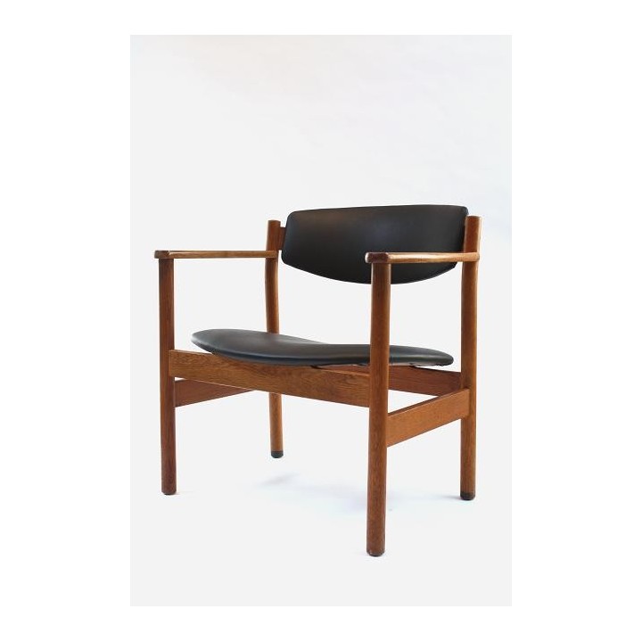 Zitstoel van Jorgen Baekmark