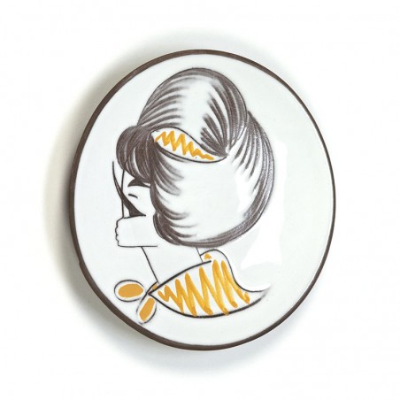 Vintage small wall plate with girl yellow
