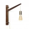 Vintage teakhouten wandlamp met messing detail