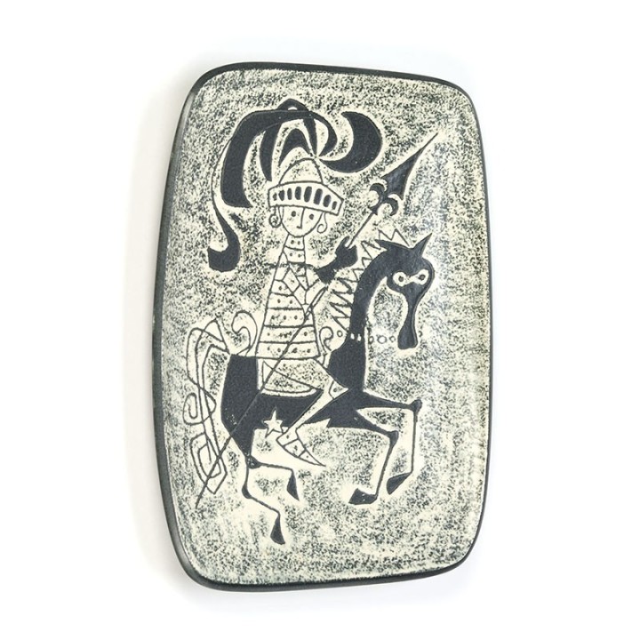 Earthenware vintage wall plate with knight