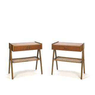 Set van twee vintage nachtkastjes in teak en walnoot hout