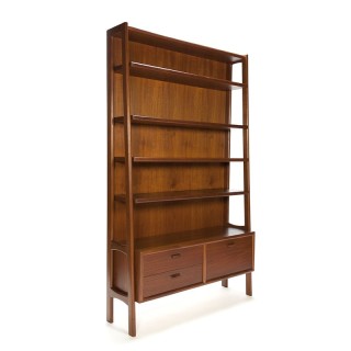 Vintage boekenkast design van Poul Volther in teak