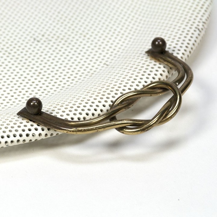 Vintage geperforeerd dienblad ontwerp in Mathieu Mategot stijl