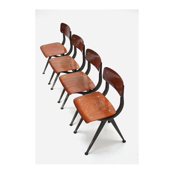 Set industriele kinderstoelen - Retro Studio