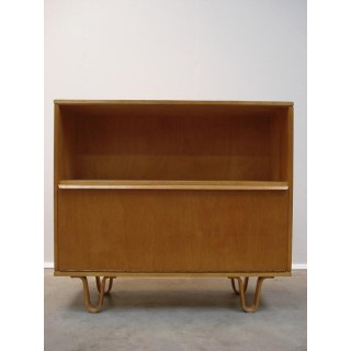 Cees Braakman Pastoe cupboard small