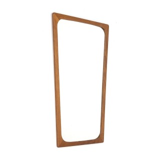 Deense vintage spiegel met taps toelopende vormgeving