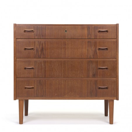 Danish chest of drawers in teak vintage model with 4 drawers
