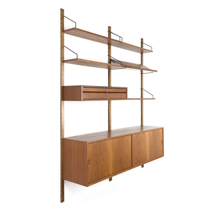 Vintage teak Royal System design Poul Cadovius