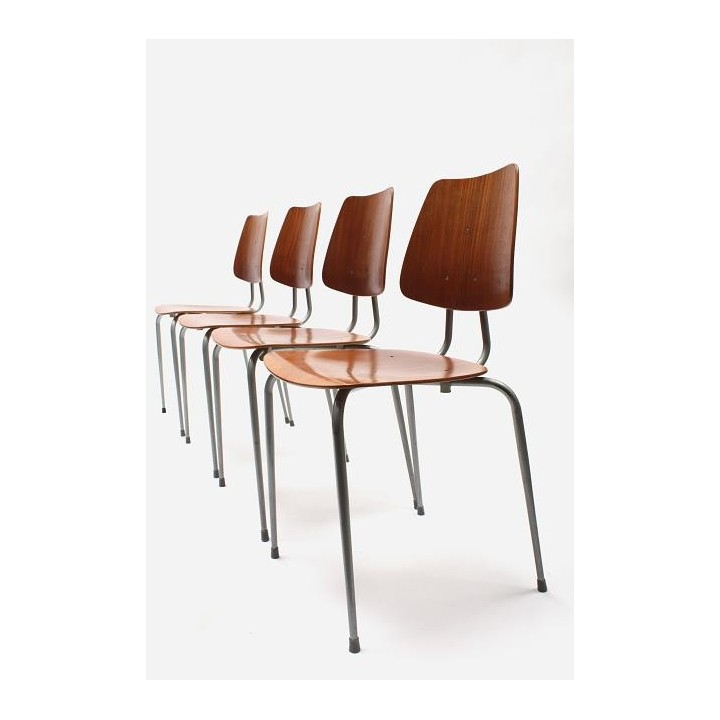 Set of 4 Danish school chairs - Retro Studio