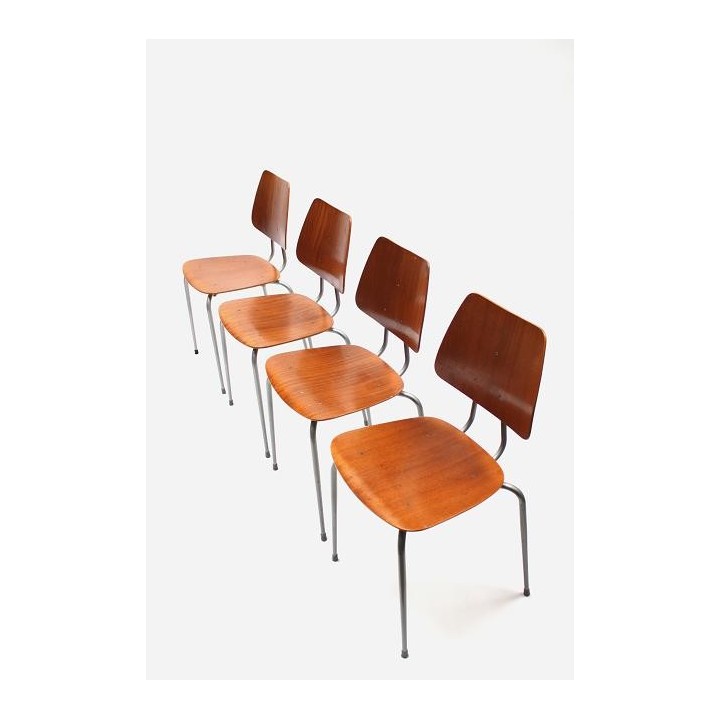 Set of 4 Danish school chairs - Retro Studio