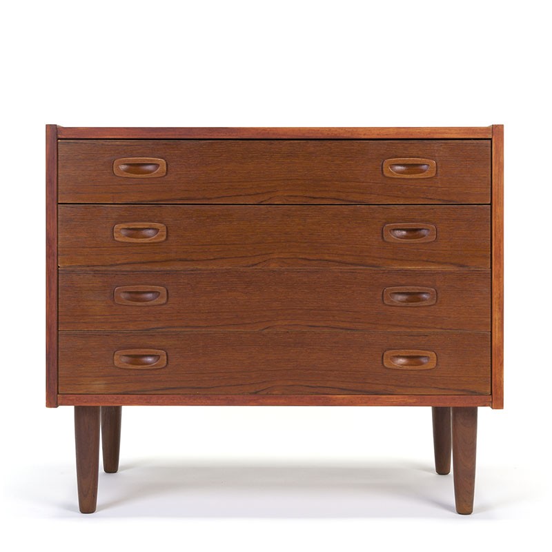 Vintage dresser with 4 drawers Danish Retro Studio