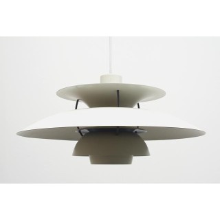 PH5 van Poul Henningsen - Retro Studio