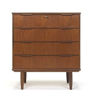 Groot model vintage Deens teakhouten commode of ladekast