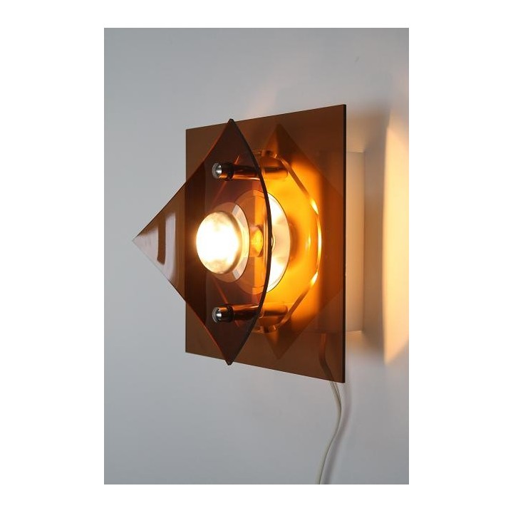 Plexiglass wall lamp 1970's - Retro Studio