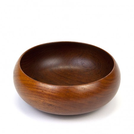 Round Danish vintage bowl in teak