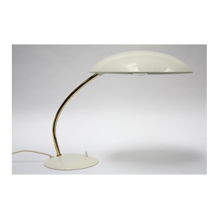 Desklamp with cream colored shade - Retro Studio