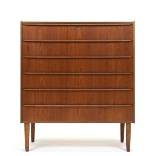 Danish vintage chest of drawers in teak 6 drawers