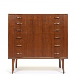 Large model vintage chest of drawers design by Johannes Sorth