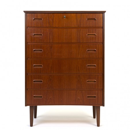 Danish vintage chest of drawers in teak with 6 drawers