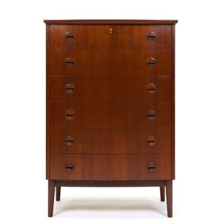 Groot model vintage Deense ladekast met bolle voorzijde