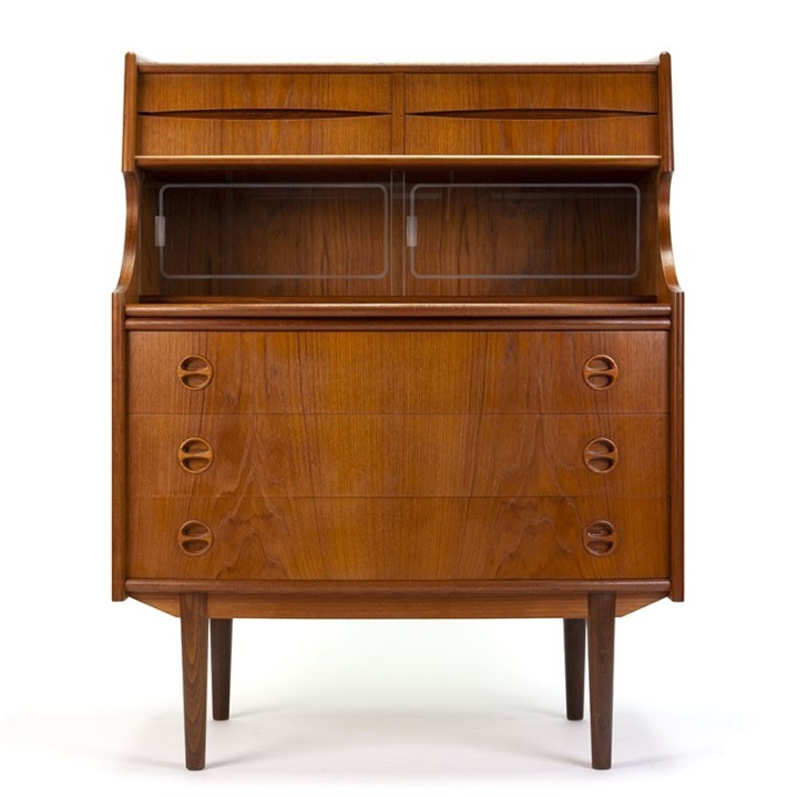 Deense teakhouten vintage secretaire met glazen schuifdeurtjes