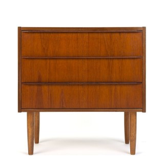 Danish vintage small model chest of drawers with long handle