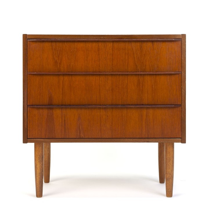 Deense vintage klein model ladekast met lange greep