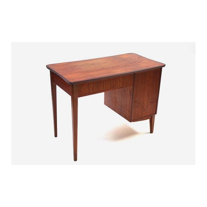 Klein teakhouten bureau uit Scandinavie - Retro Studio