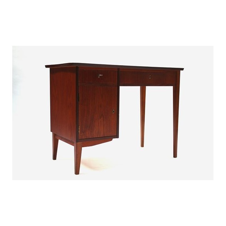 Klein teakhouten bureau uit Scandinavie - Retro Studio