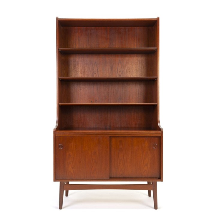 Vintage Deense boekenkast ontwerp Johannes Sorth