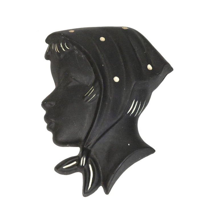 Vintage ceramic silhouette of Kroon nr 304