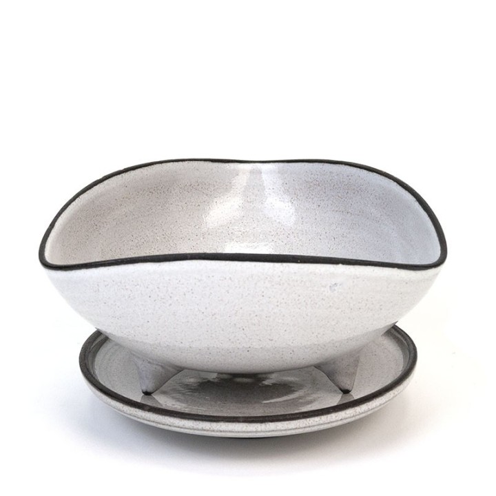 Vintage grape dish from the Nagtegaal ceramics factory