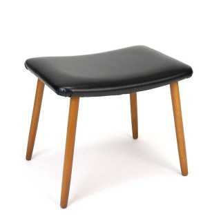 Vintage poef/ hocker met beuken pootjes uit Denemarken
