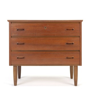 Teakhouten ladekast vintage model met 3 lades