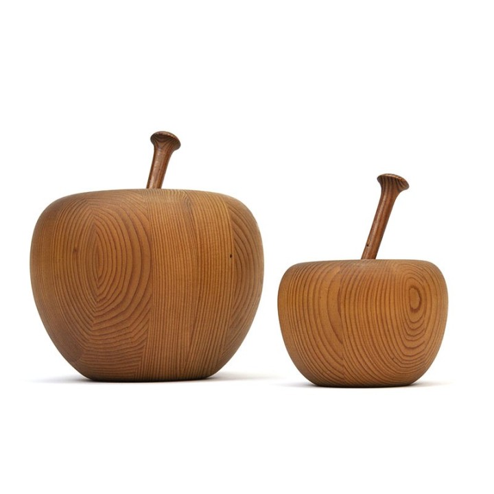 Set van 2 grote decoratieve vintage appels